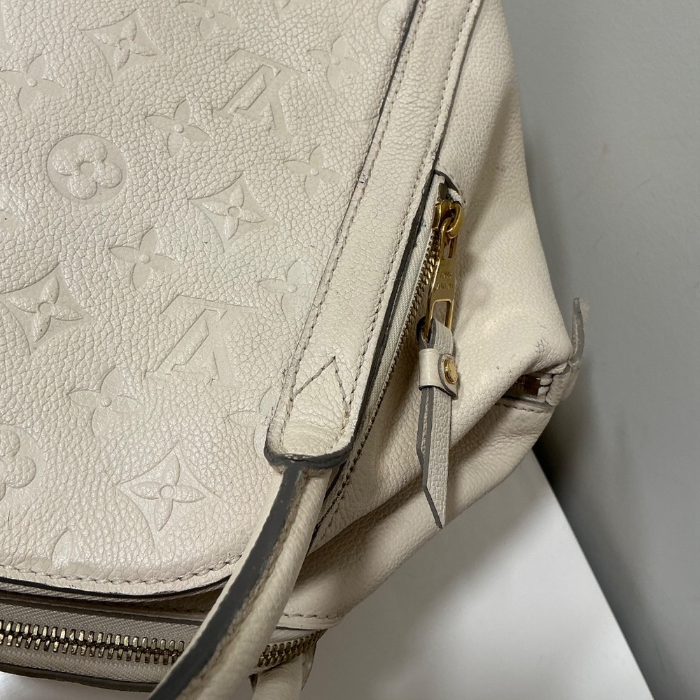 Louis Vuitton cream empritine Marais handbag - Picture 10 of 11